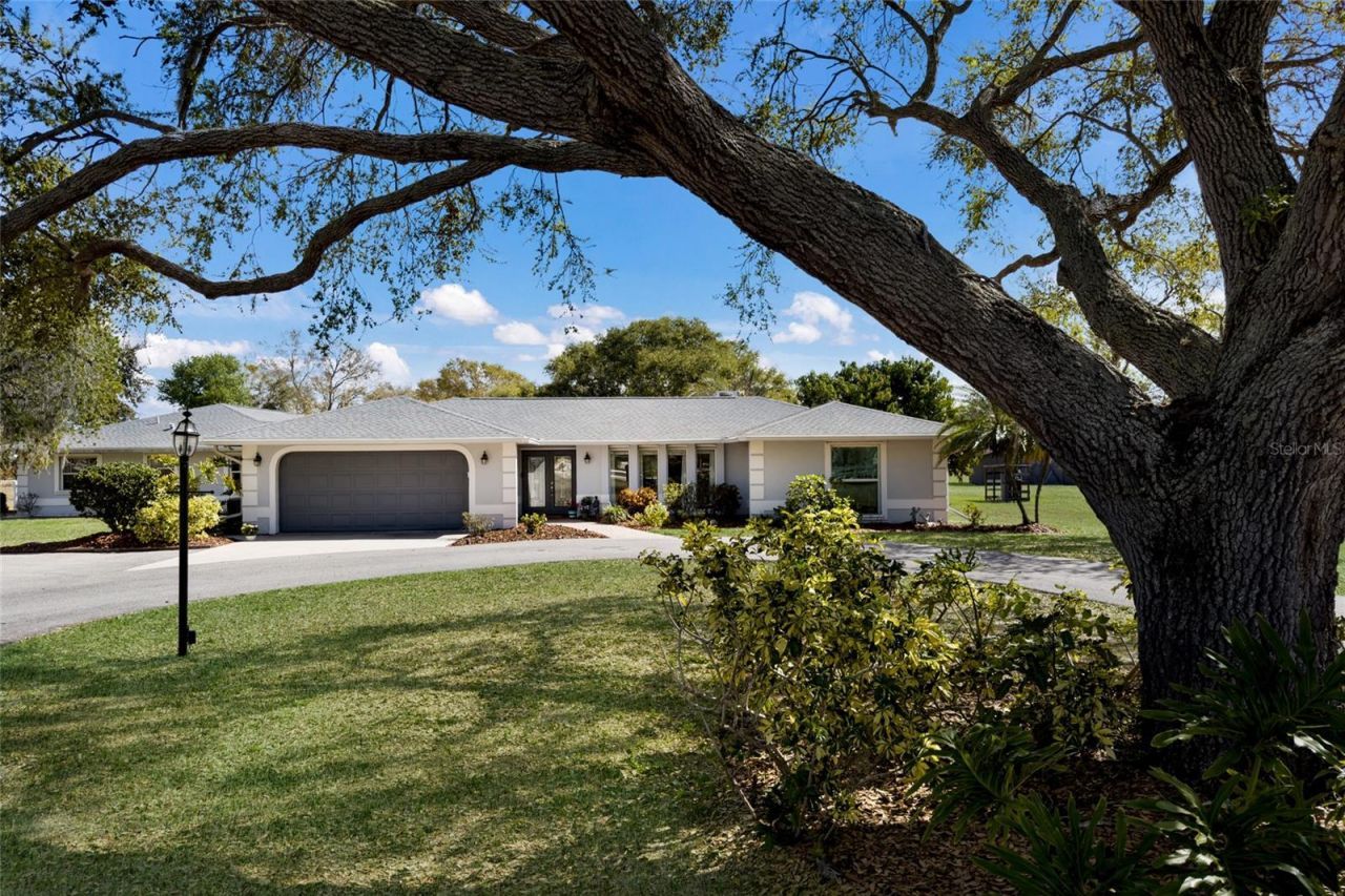 1516 Fox Creek Drive, Sarasota, FL 34240 Photo