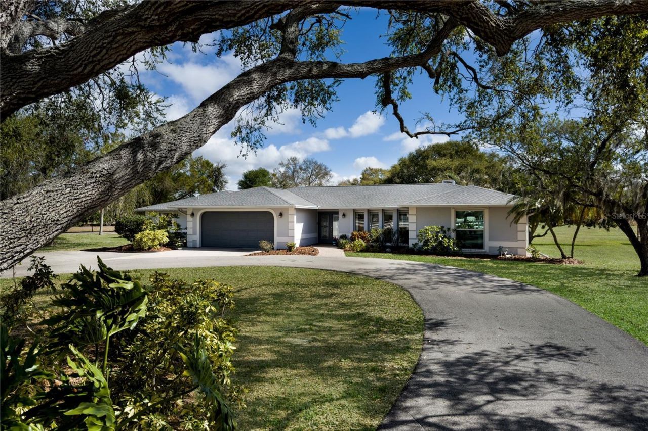 1516 Fox Creek Drive, Sarasota, FL 34240 Photo