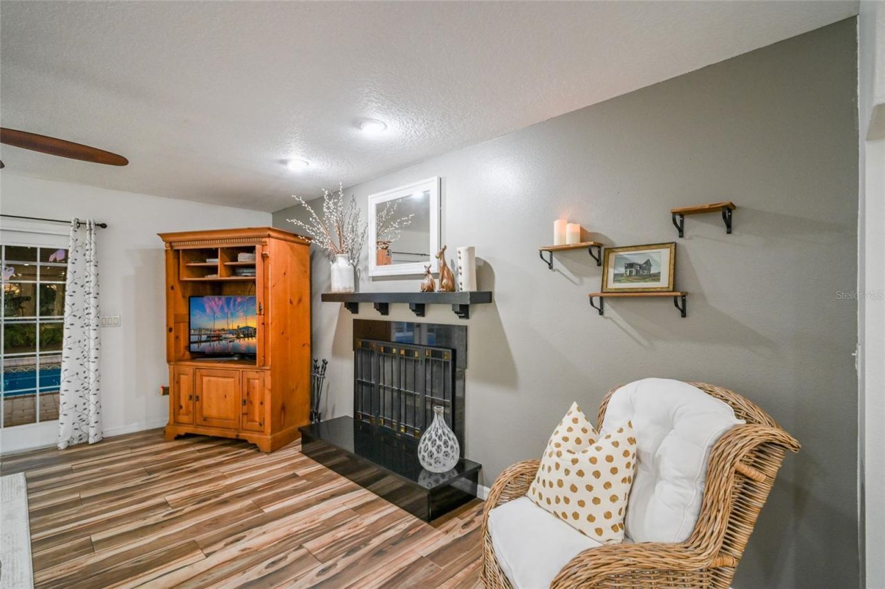 1516 Fox Creek Drive, Sarasota, FL 34240 Photo