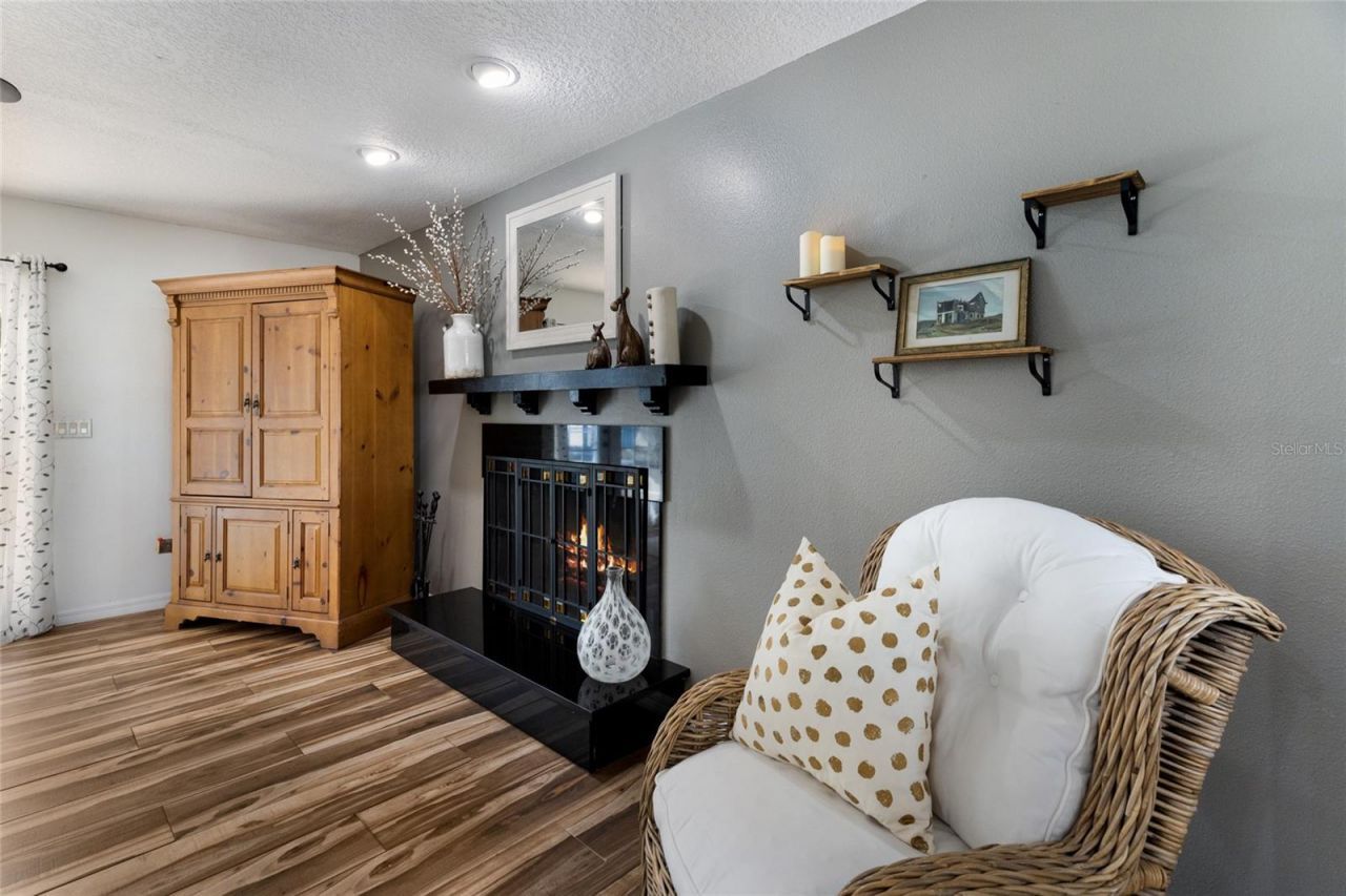 1516 Fox Creek Drive, Sarasota, FL 34240 Photo