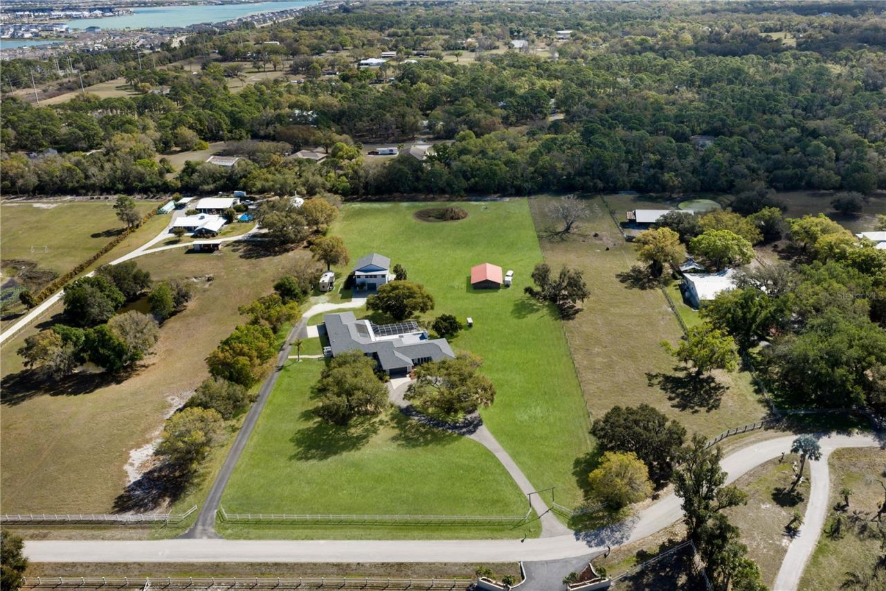 1516 Fox Creek Drive, Sarasota, FL 34240 Photo