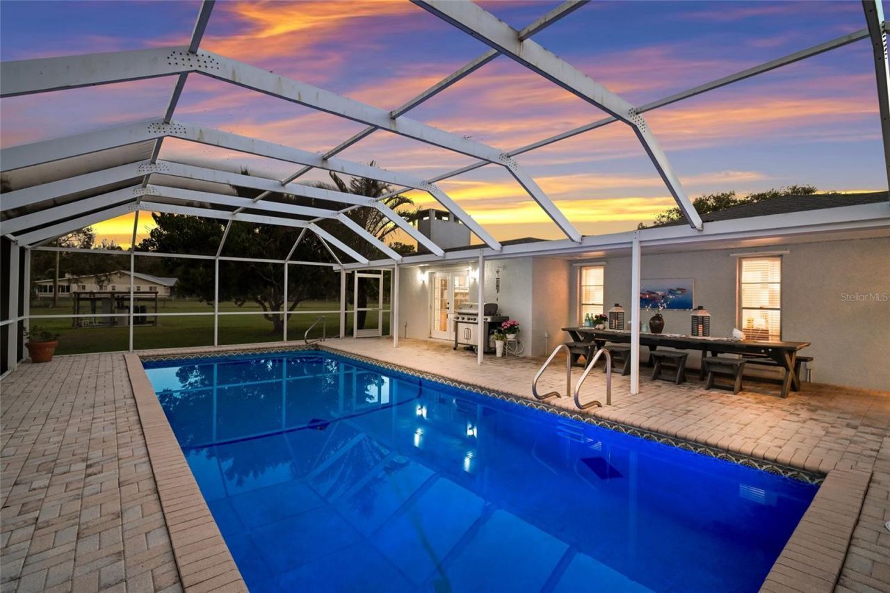 1516 Fox Creek Drive, Sarasota, FL 34240 Photo