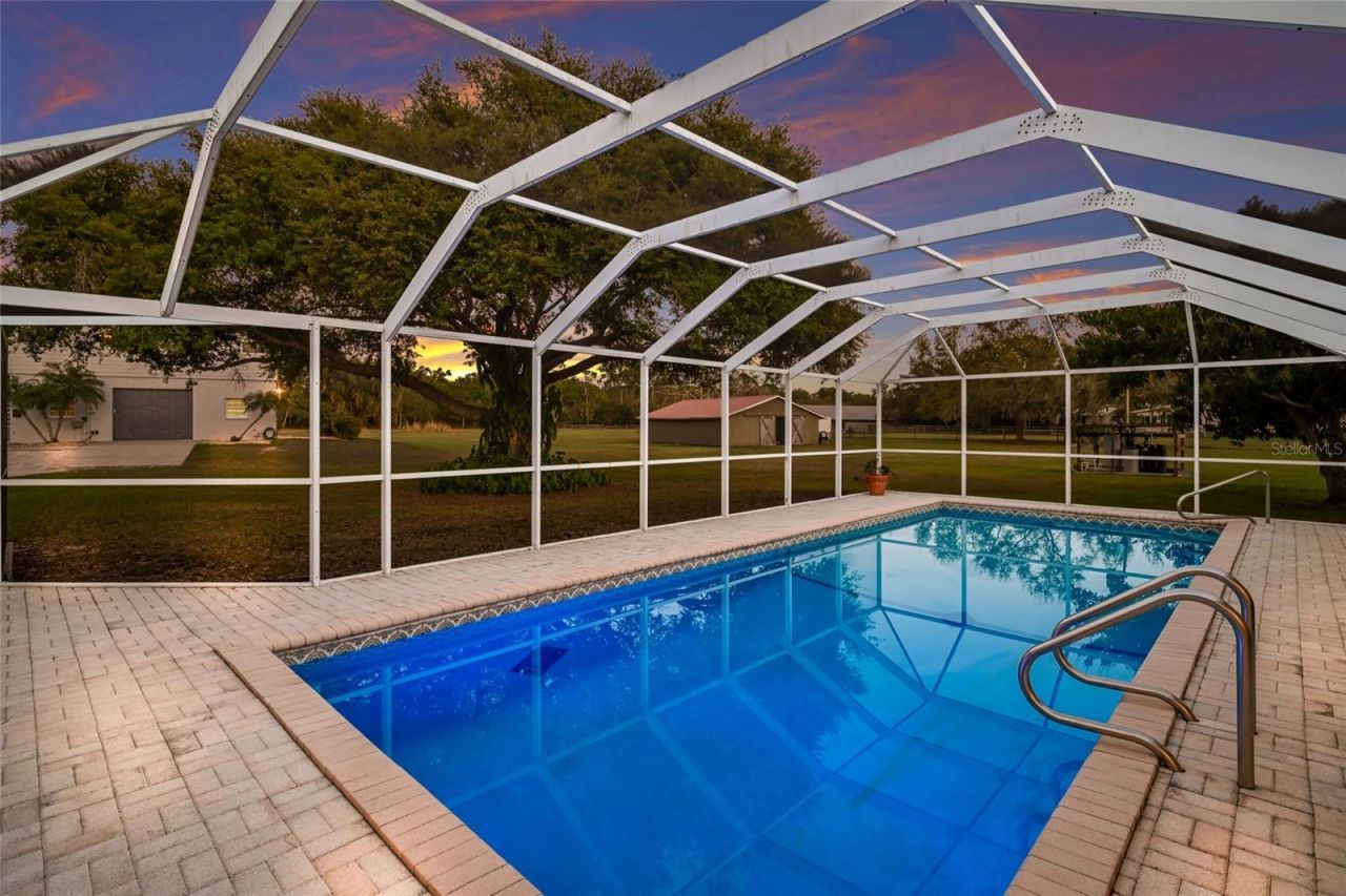 1516 Fox Creek Drive, Sarasota, FL 34240 Photo