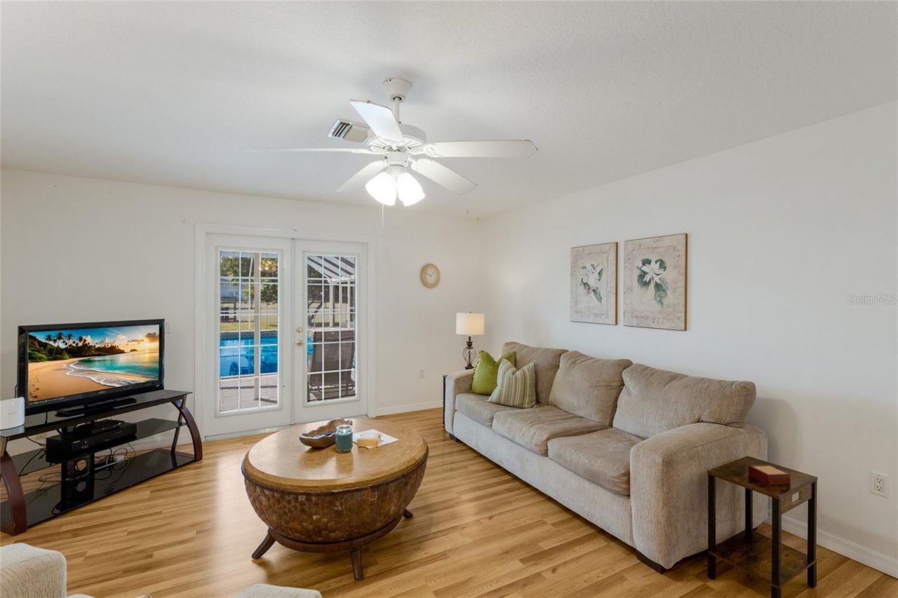 1516 Fox Creek Drive, Sarasota, FL 34240 Photo
