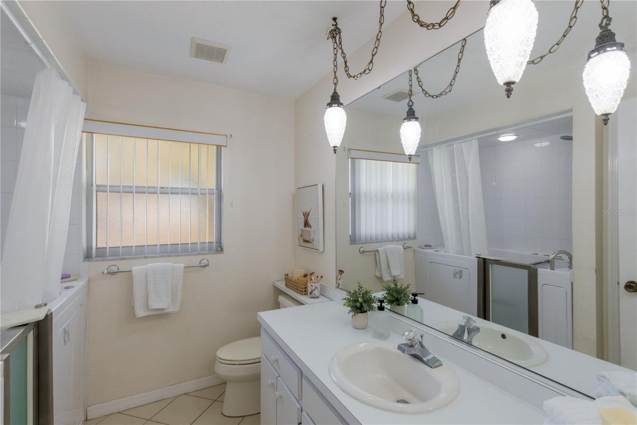 1516 Fox Creek Drive, Sarasota, FL 34240 Photo