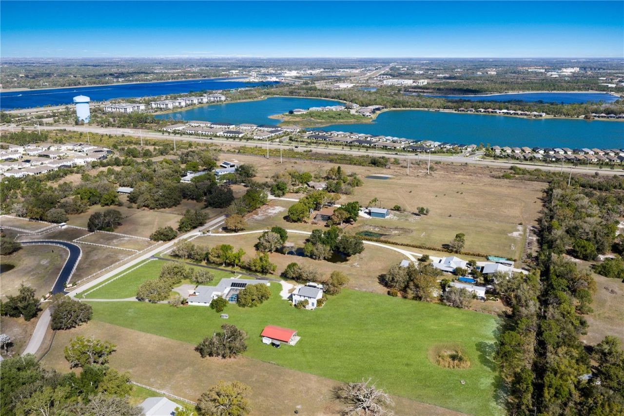1516 Fox Creek Drive, Sarasota, FL 34240 Photo