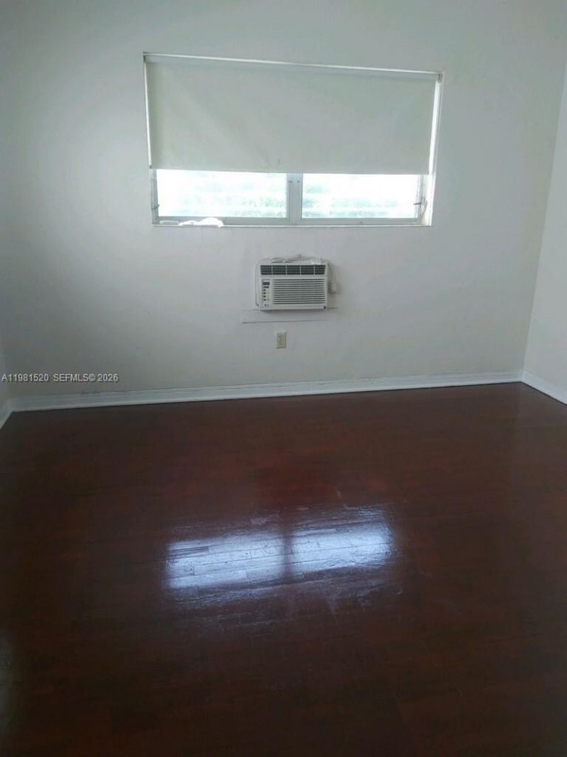 503 Anastasi Ave, Unit 7, Coral Gables, FL 33134 Photo