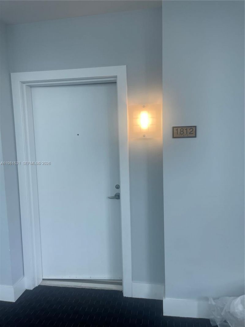 1800 N Bayshore Dr , Unit 1812, Miami, FL 33132 Photo