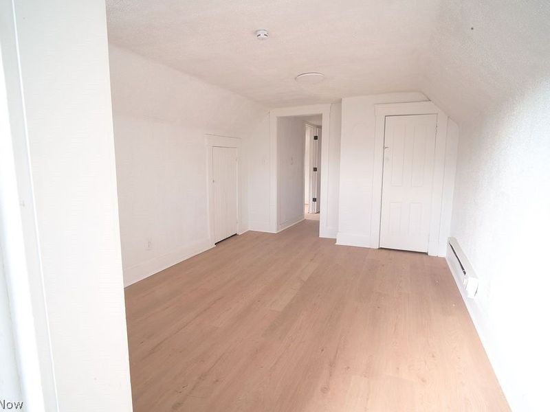 9714 Orleans Avenue, Cleveland, OH 44105 Photo 13