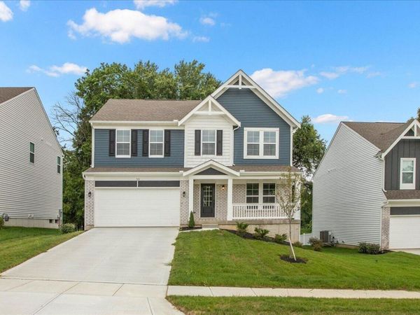 723 Francis Drive, Heath, OH 43056