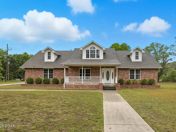 13194 Kirkwood Lane , Neosho, MO 64850