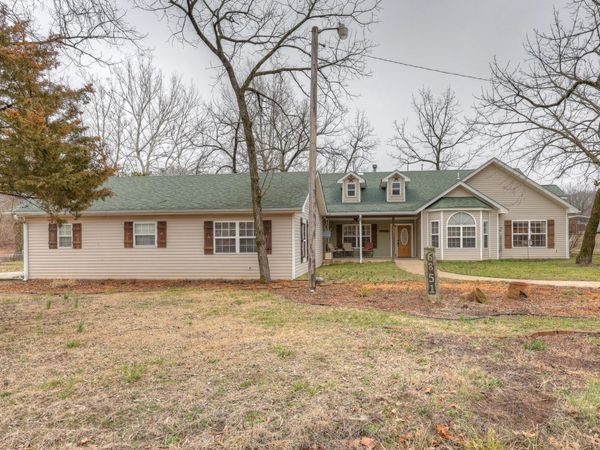 6851 Dutch Elm Drive, Joplin, MO 64804