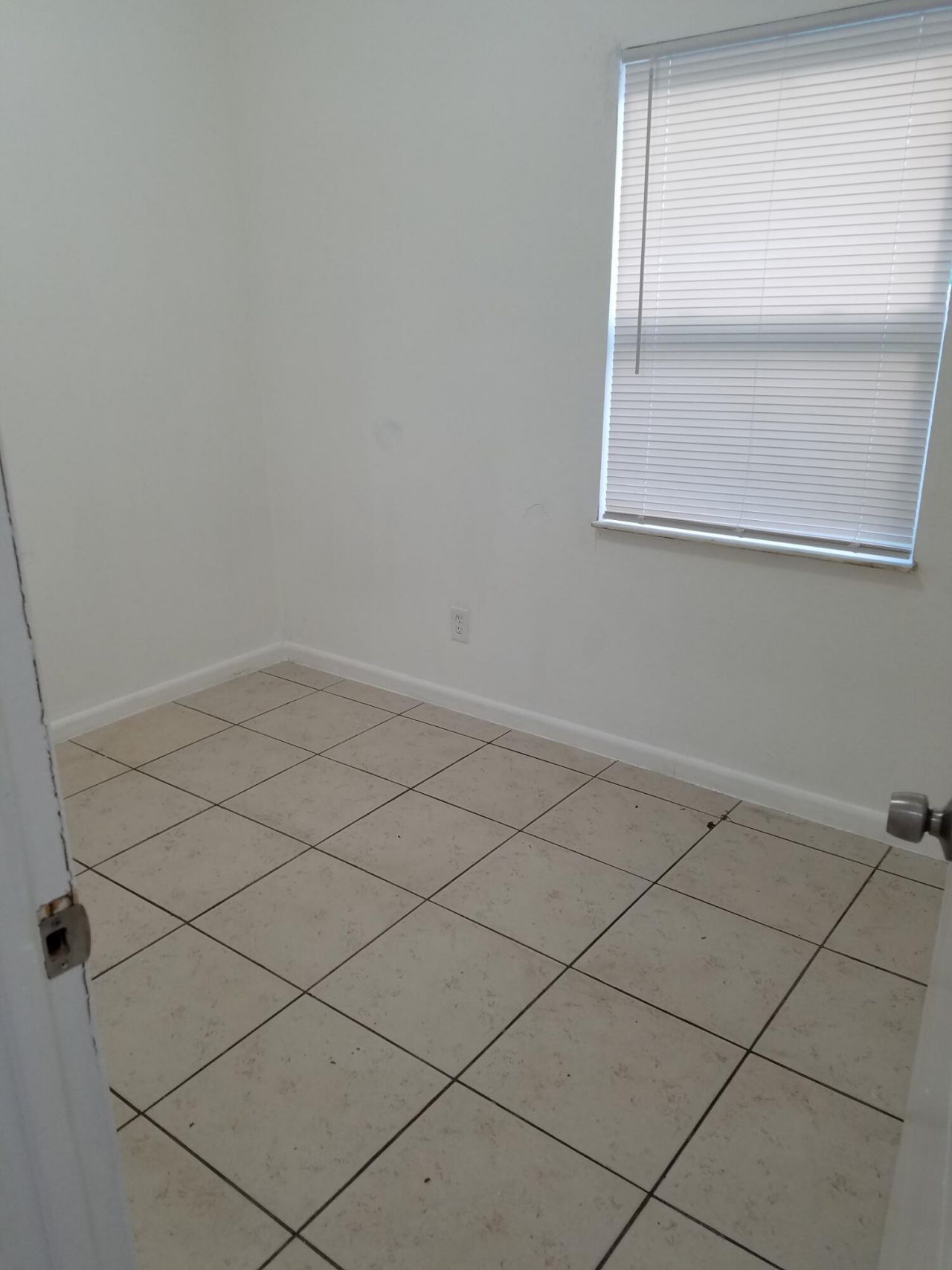 2009 Division Avenue, West Palm Beach, FL 33407 Photo