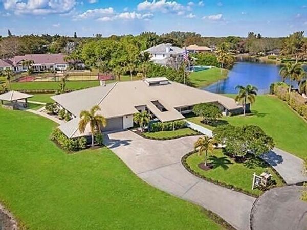 4120 NW 99th Ave, Coral Springs, FL 33065