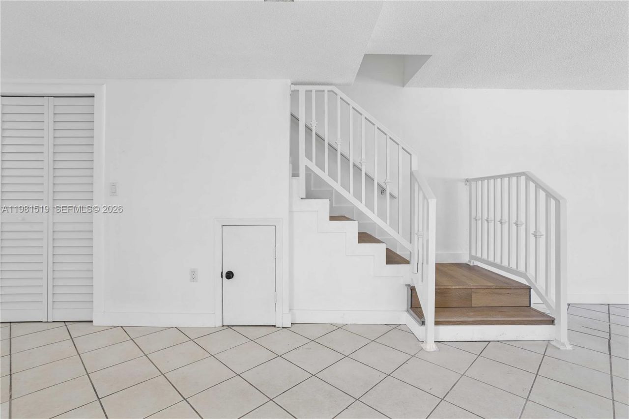 3524 NW 4th Ter , Miami, FL 33125 Photo