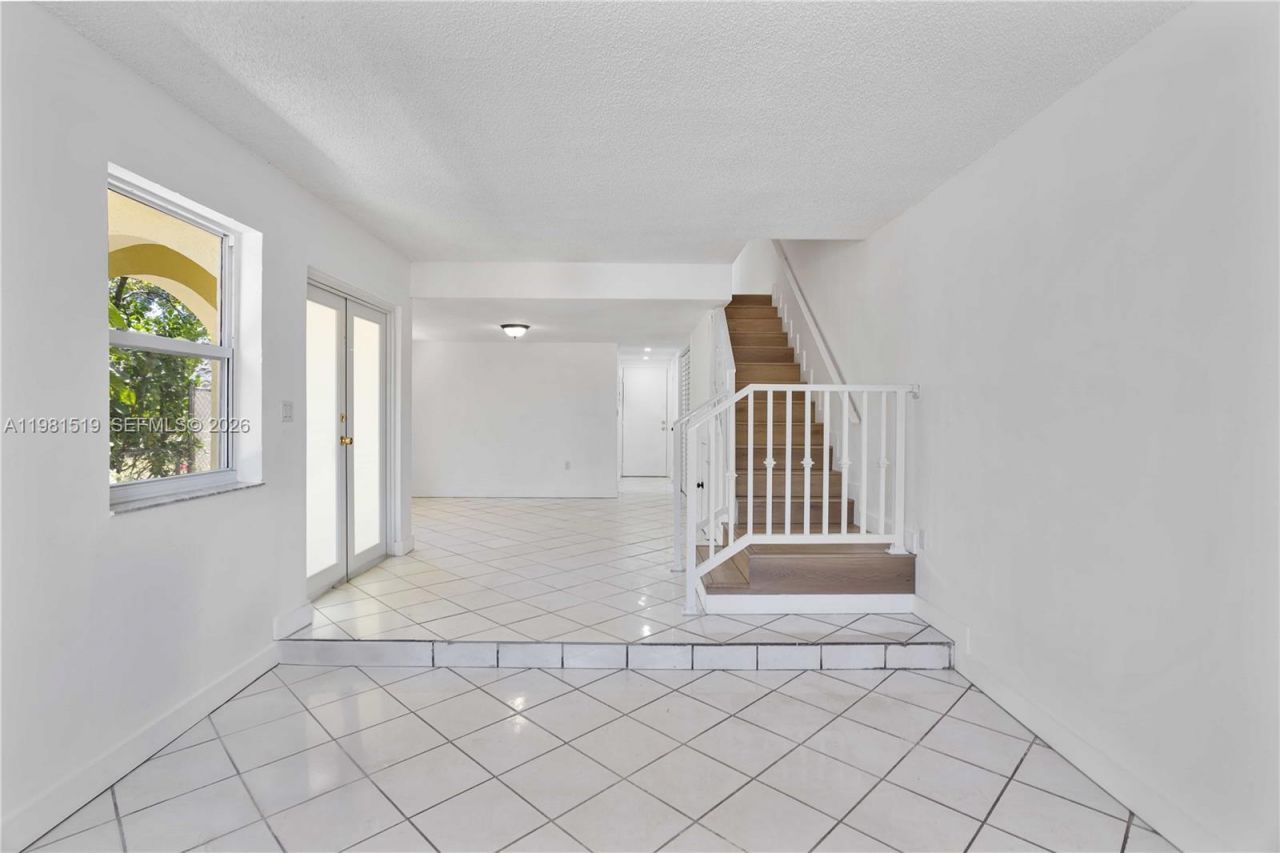 3524 NW 4th Ter , Miami, FL 33125 Photo