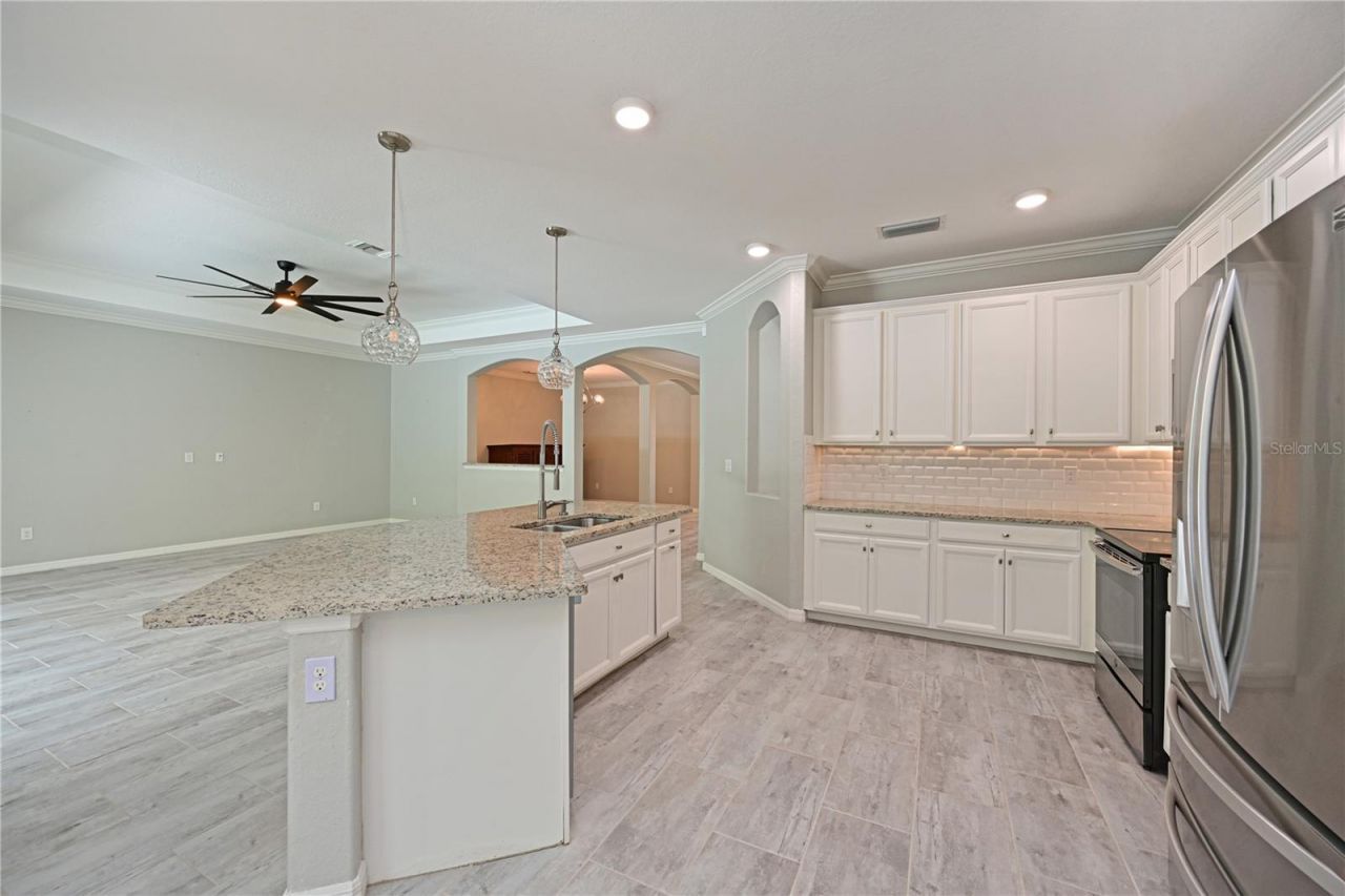 706 Acacia Court , Bradenton, FL 34212 Photo