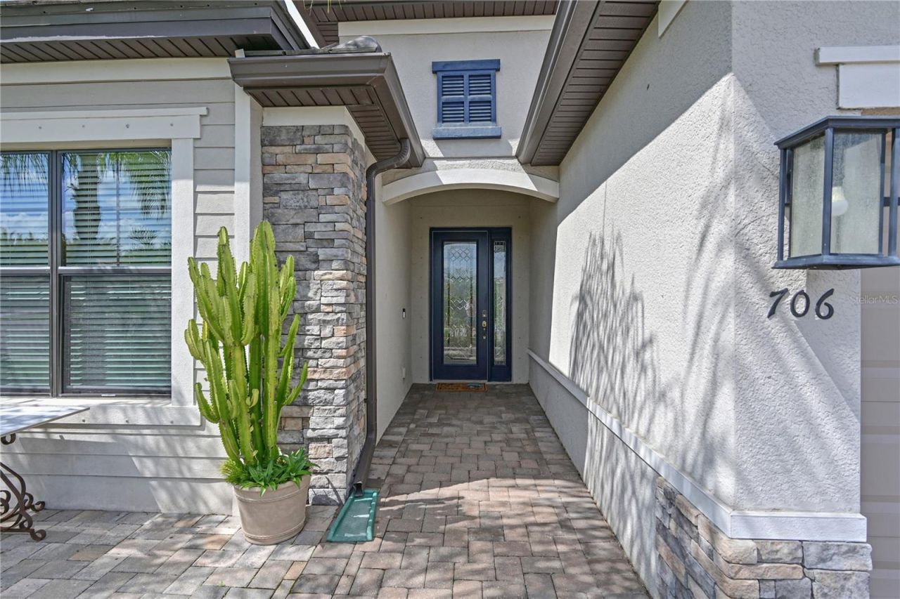 706 Acacia Court , Bradenton, FL 34212 Photo