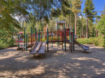 240 Eastview Drive, Tahoe City, CA 96145 Photo