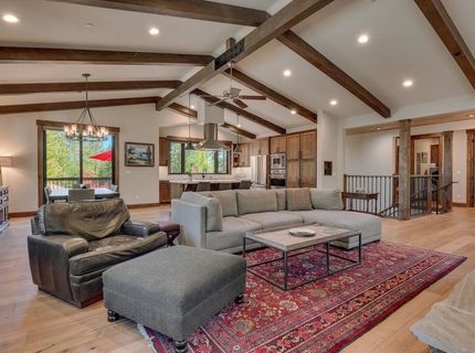 240 Eastview Drive, Tahoe City, CA 96145 Photo