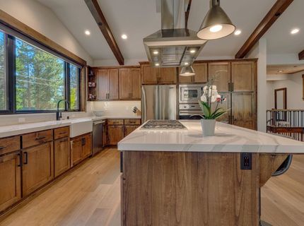 240 Eastview Drive, Tahoe City, CA 96145 Photo