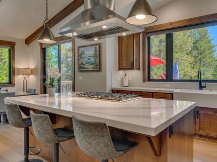 240 Eastview Drive, Tahoe City, CA 96145 Photo