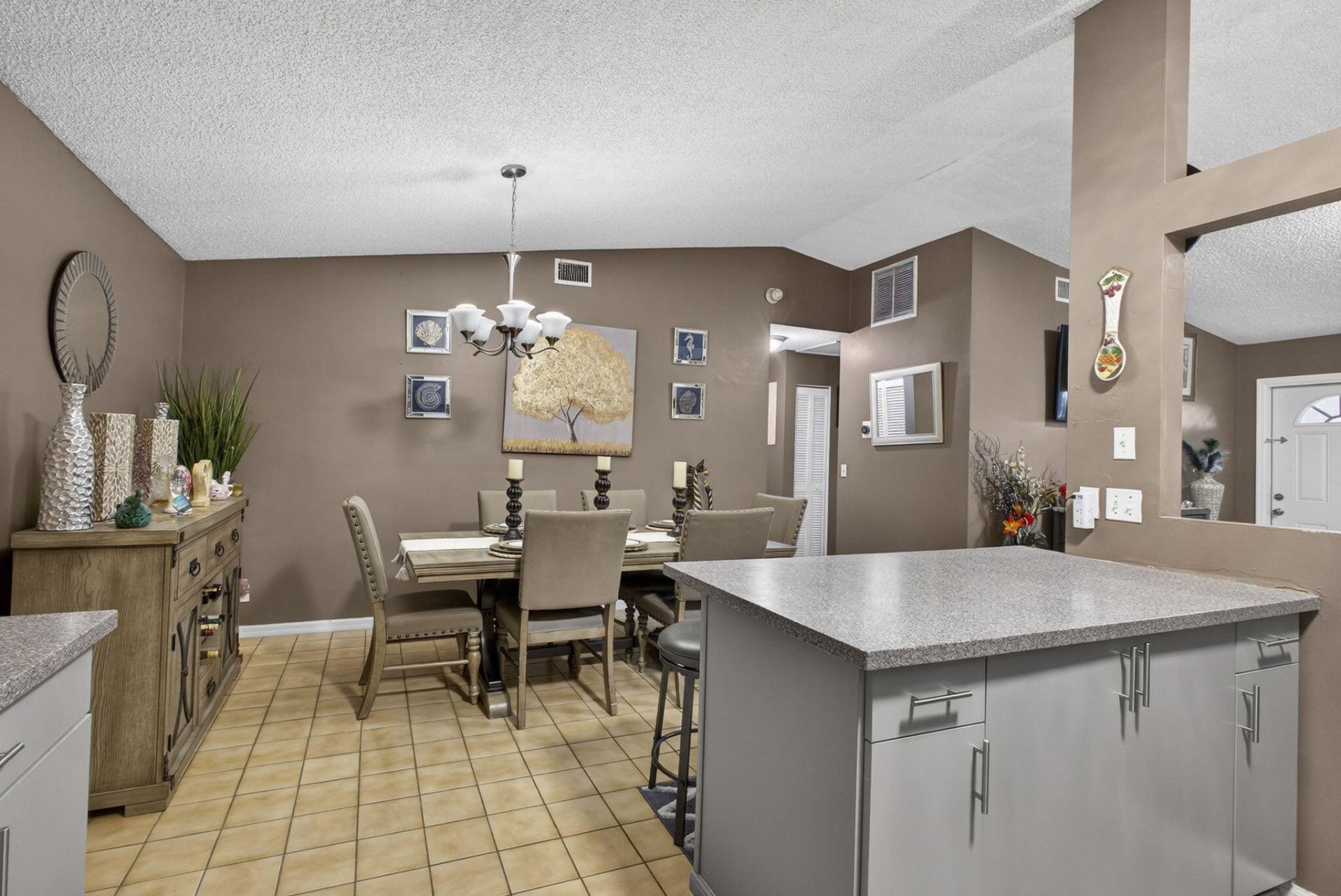 4296 Woodstock Drive, Unit D, West Palm Beach, FL 33409 Photo