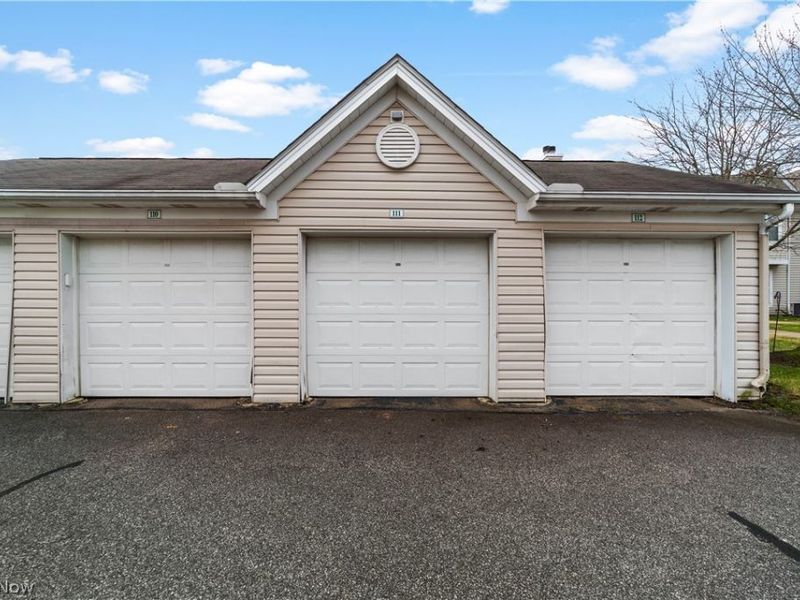 22624 Lenox Drive , Unit 712, Fairview Park, OH 44126 Photo 24