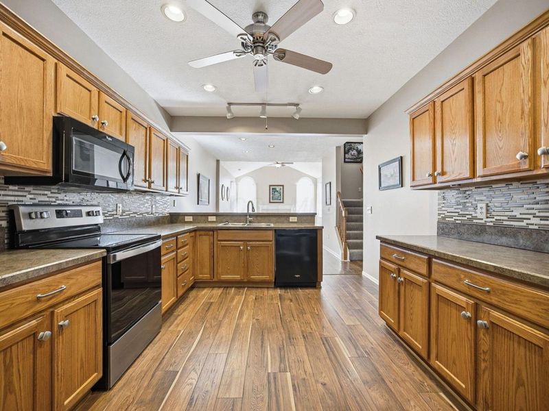 128 Jamie Lynn Circle , Pickerington, OH 43147 Photo 11