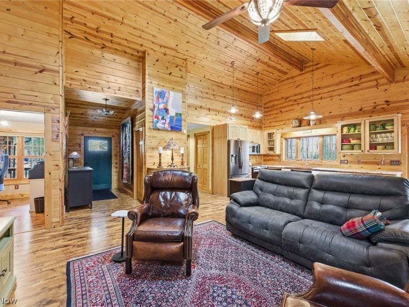 17627 Northview Drive , Chagrin Falls, OH 44023 Photo 5