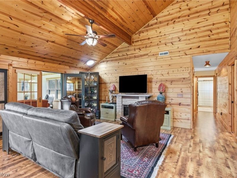 17627 Northview Drive , Chagrin Falls, OH 44023 Photo 6