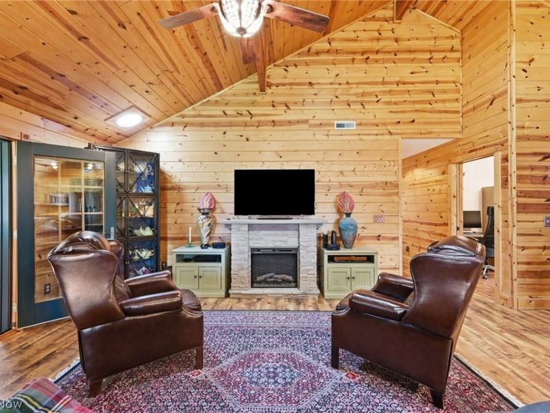 17627 Northview Drive , Chagrin Falls, OH 44023 Photo 7