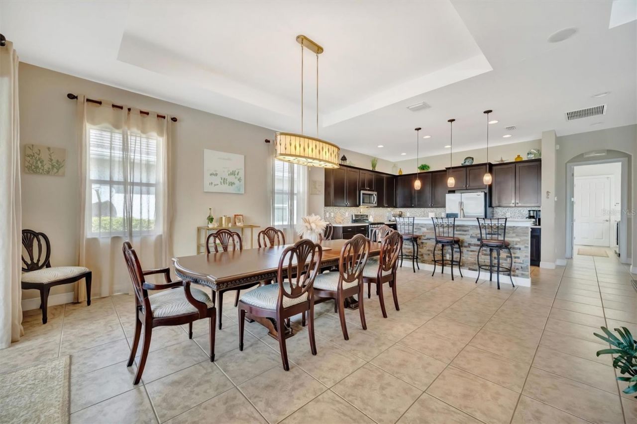 1022 Kestrel Court, Bradenton, FL 34208 Photo