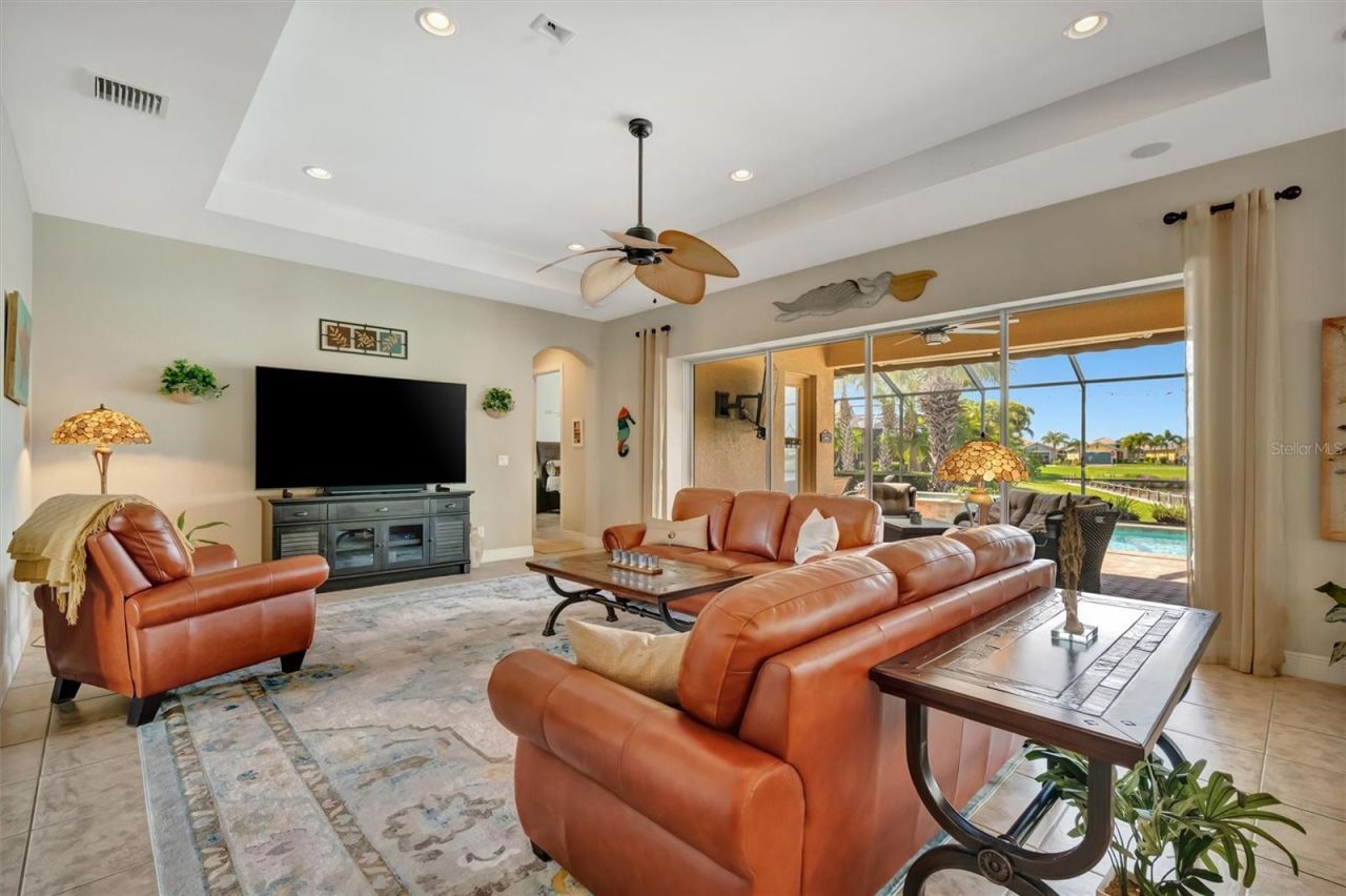 1022 Kestrel Court, Bradenton, FL 34208 Photo