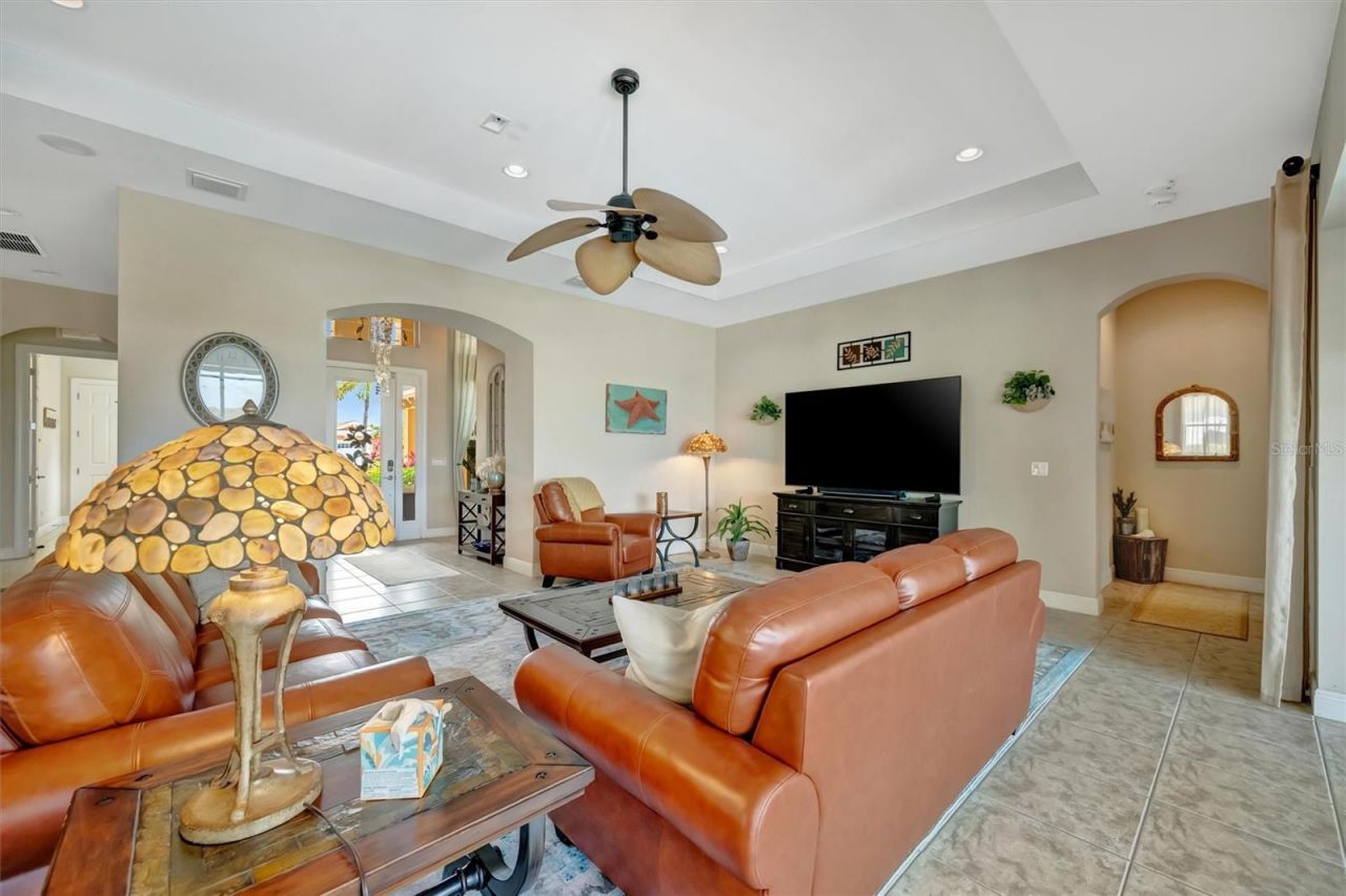 1022 Kestrel Court, Bradenton, FL 34208 Photo