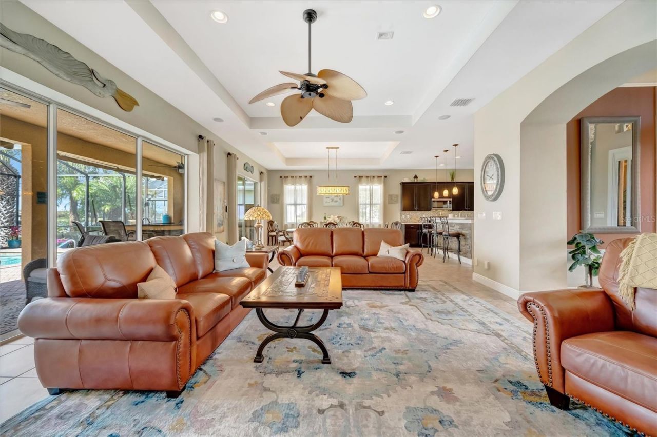 1022 Kestrel Court, Bradenton, FL 34208 Photo