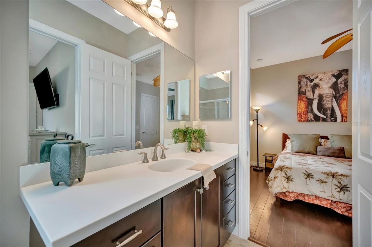 1022 Kestrel Court, Bradenton, FL 34208 Photo