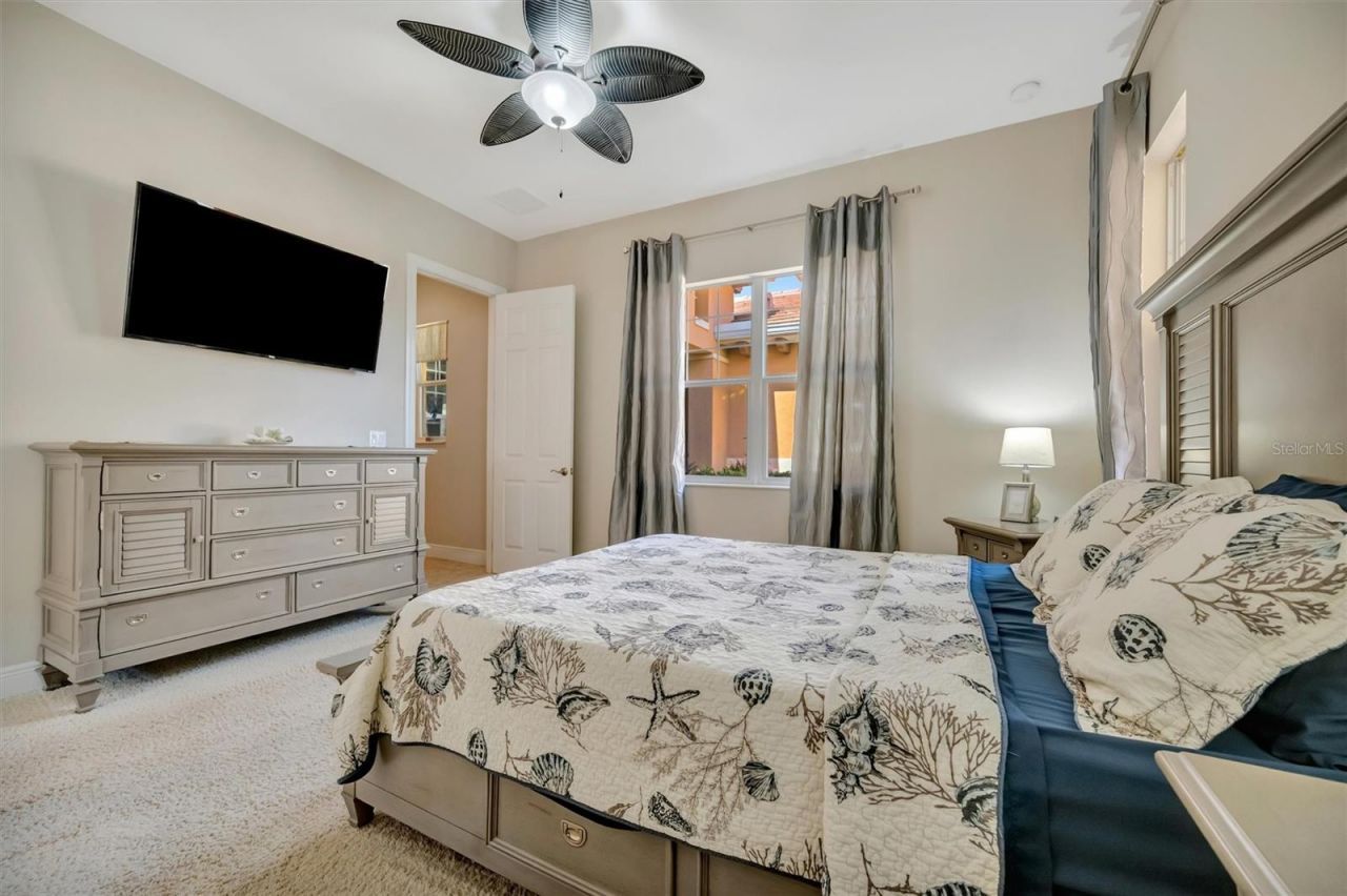 1022 Kestrel Court, Bradenton, FL 34208 Photo