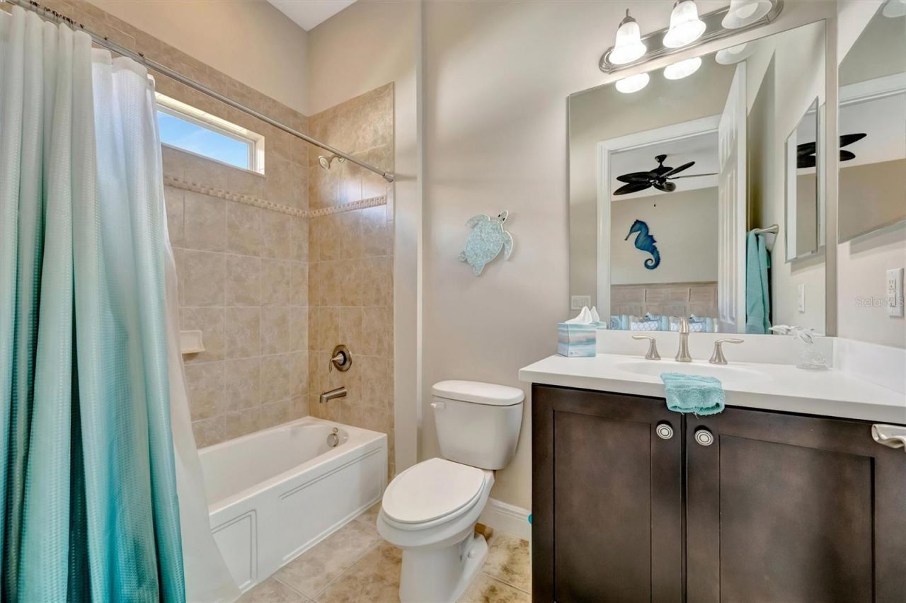 1022 Kestrel Court, Bradenton, FL 34208 Photo