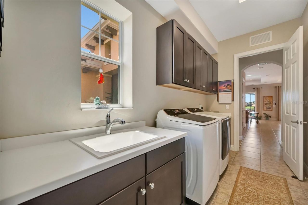 1022 Kestrel Court, Bradenton, FL 34208 Photo