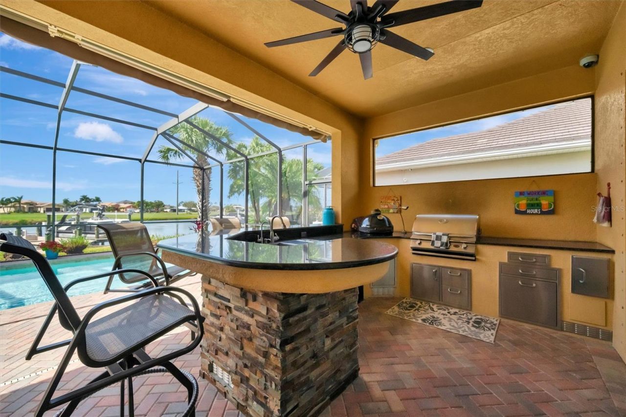 1022 Kestrel Court, Bradenton, FL 34208 Photo