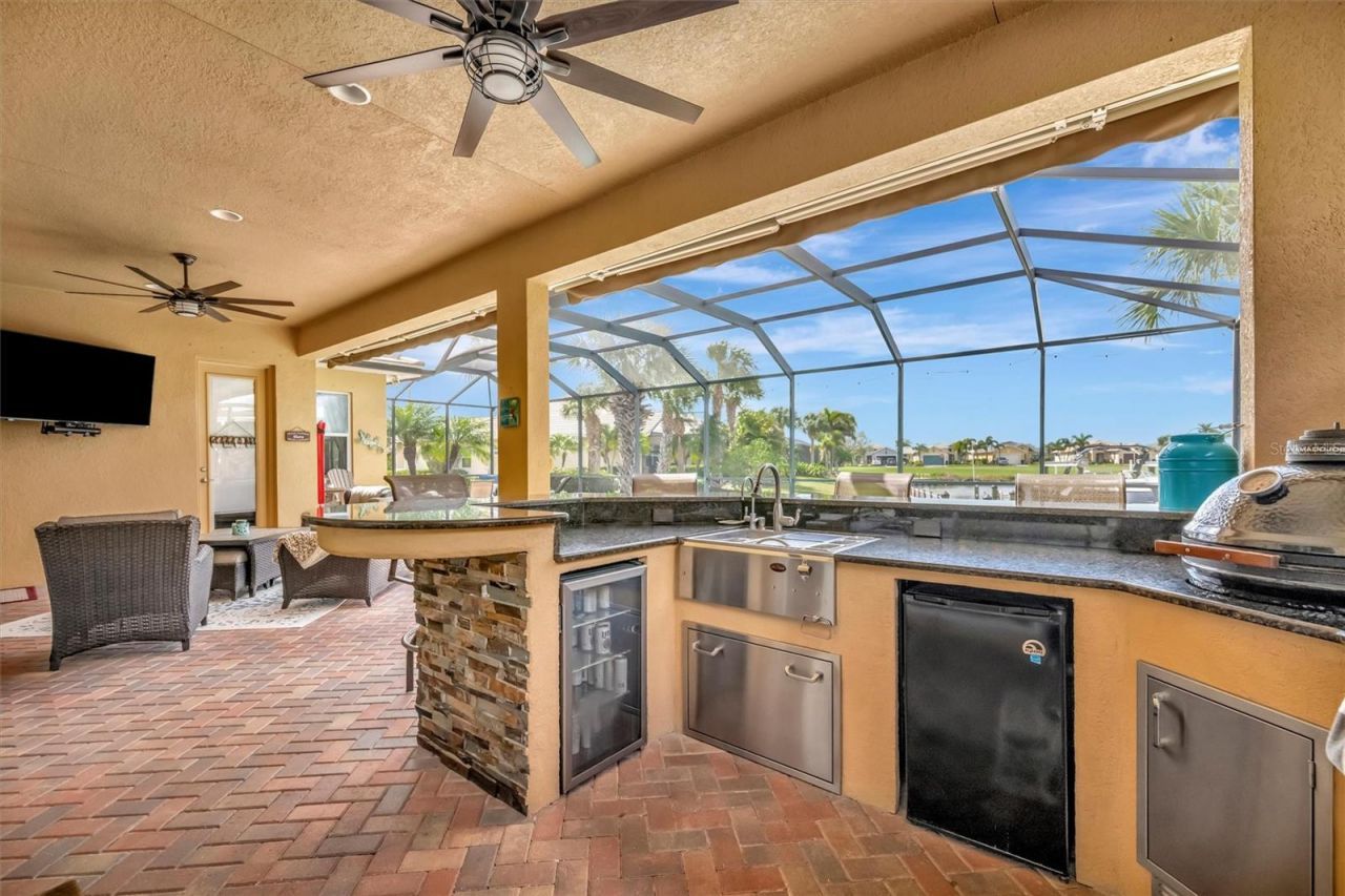 1022 Kestrel Court, Bradenton, FL 34208 Photo