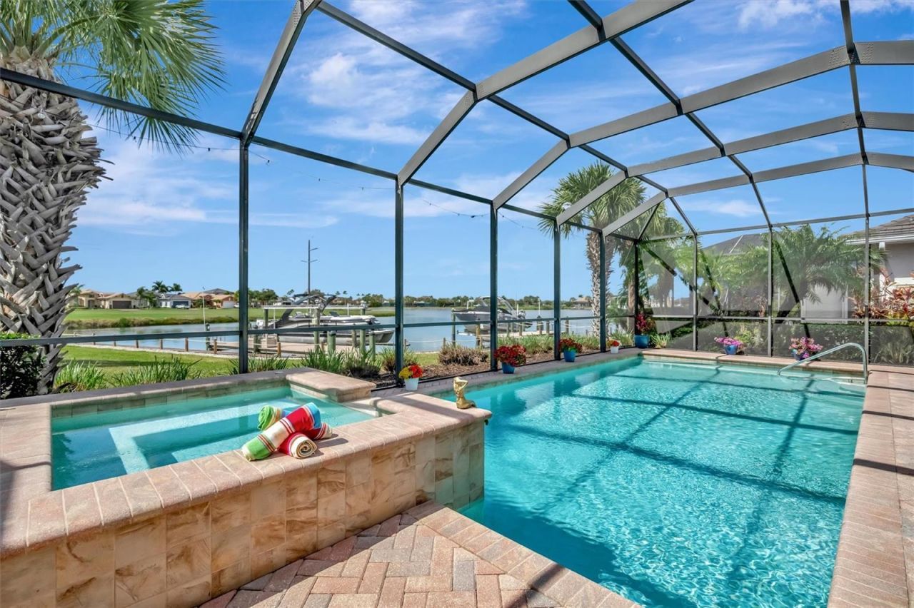 1022 Kestrel Court, Bradenton, FL 34208 Photo