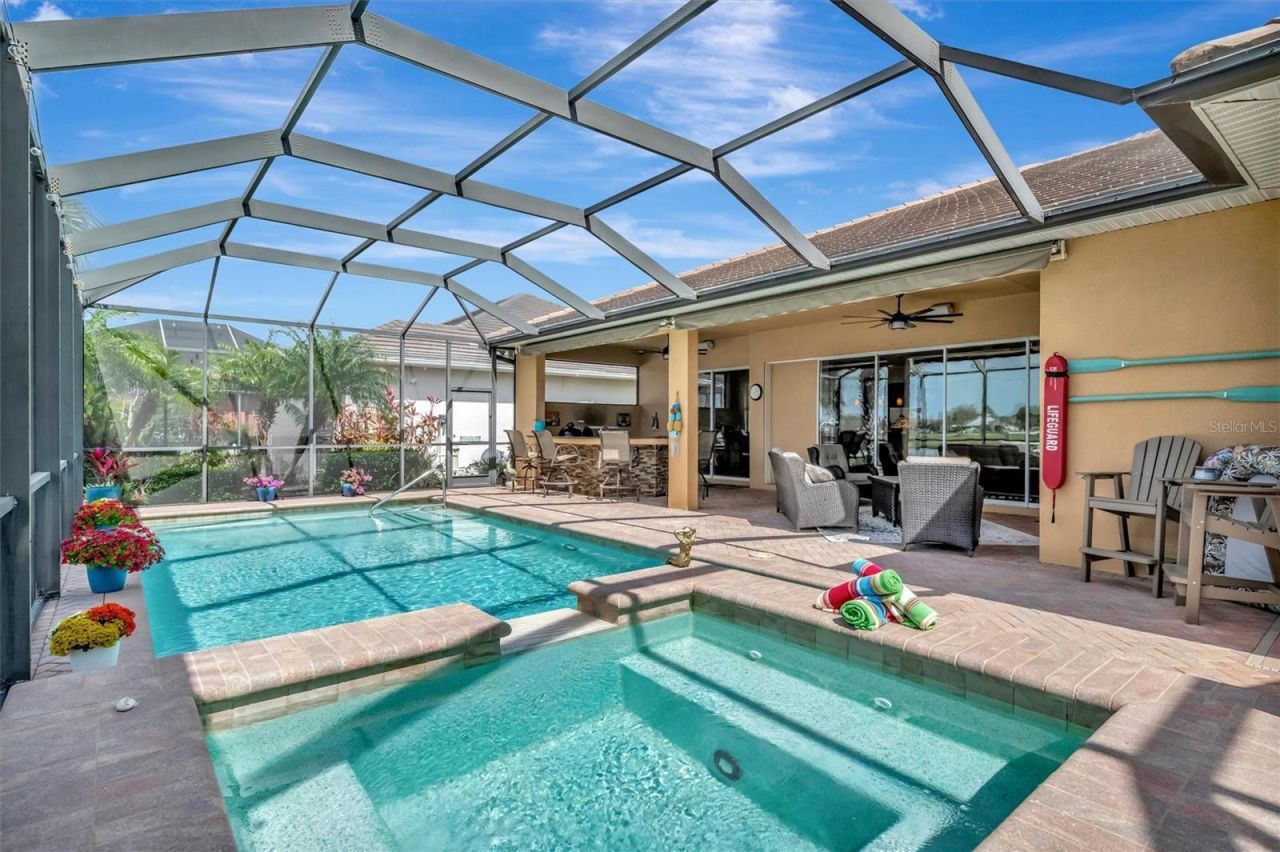 1022 Kestrel Court, Bradenton, FL 34208 Photo