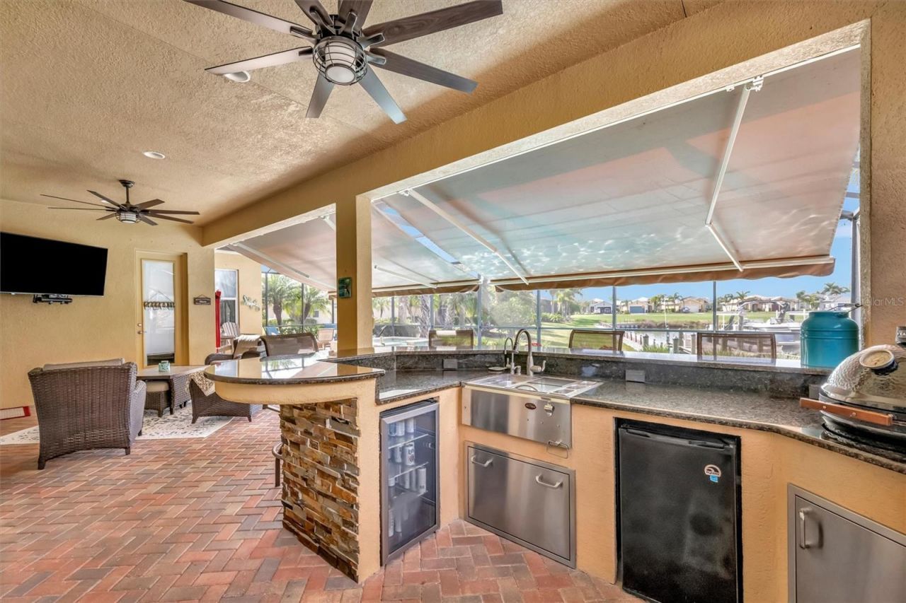 1022 Kestrel Court, Bradenton, FL 34208 Photo