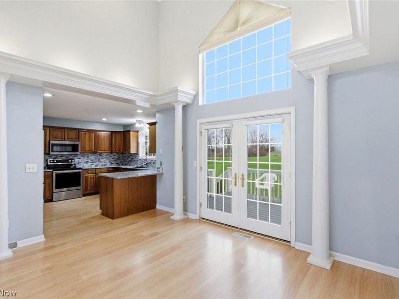 2735 Doral Circle SE, Massillon, OH 44646 Photo 7