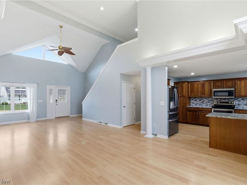 2735 Doral Circle SE, Massillon, OH 44646 Photo 8