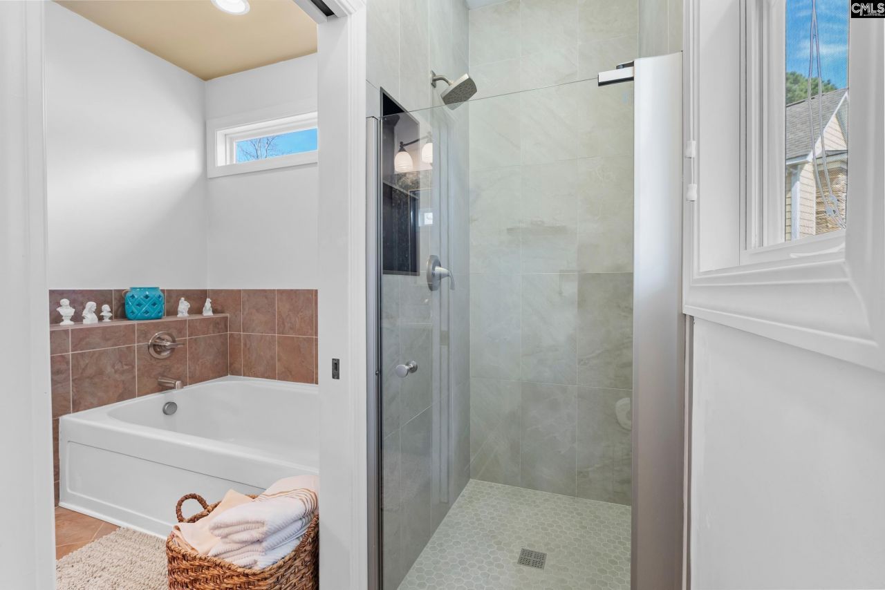 157 Blue Wing Drive Photo 32