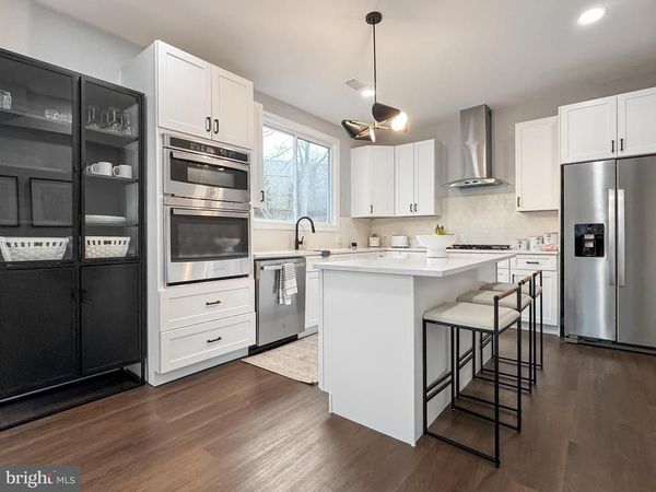 6621 HALLWOOD AVENUE, FALLS CHURCH, VA 22046