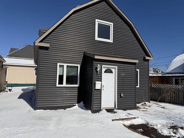 1121 N 12th St, Superior, WI 54880